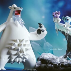 [IN STOCK] 1/20 Scale World Figure [PIKA] - Cubchoo & Beartic