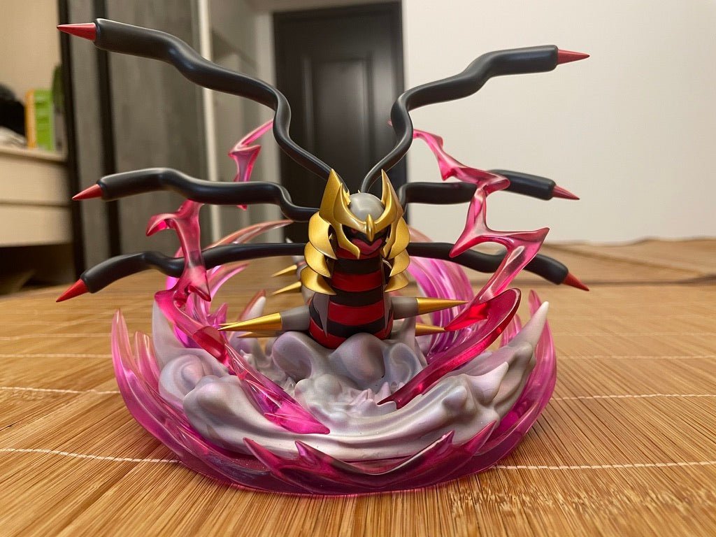 IN STOCK] 1/20 Scale World Figure [KING] - Giratina (Origin Forme