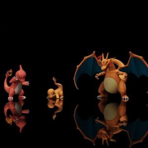 [PREORDER] 1/20 Scale World Figure [MIU] - Charmander & Charmeleon & Charizard