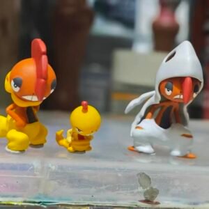 [PREORDER] 1/40 Zukan Figure [ROWLET] - Scraggy & Scrafty / Mega Scrafty